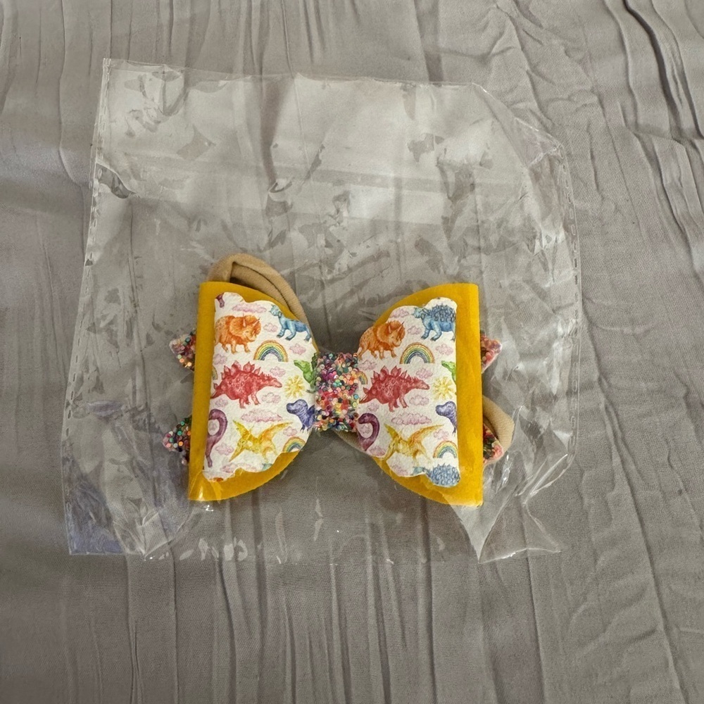 Infant Colorful Dinosaur Print Hair Bow
